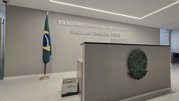 An image of the Brazil Fin office letters and emblem created by FASTSIGNS.